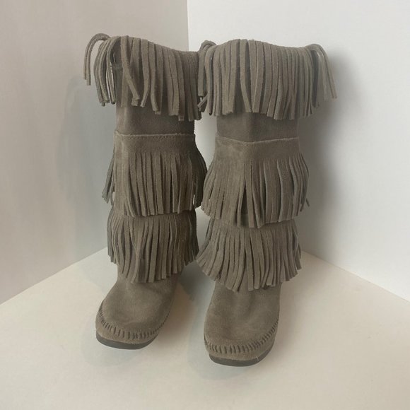Minnetonka 3-Layer Soft Suede Fringe Boot Grey Size 6 - Picture 3 of 14
